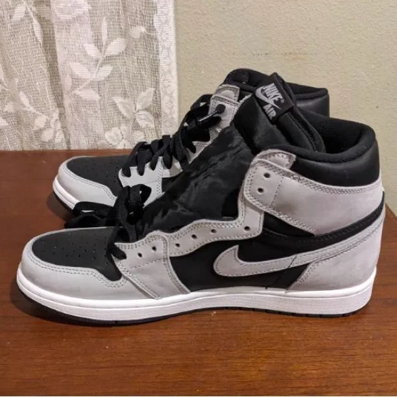 Nike Air Jordan 1 Shadow 2.0 Men’s Sz 10.5 - Picture 2 of 10